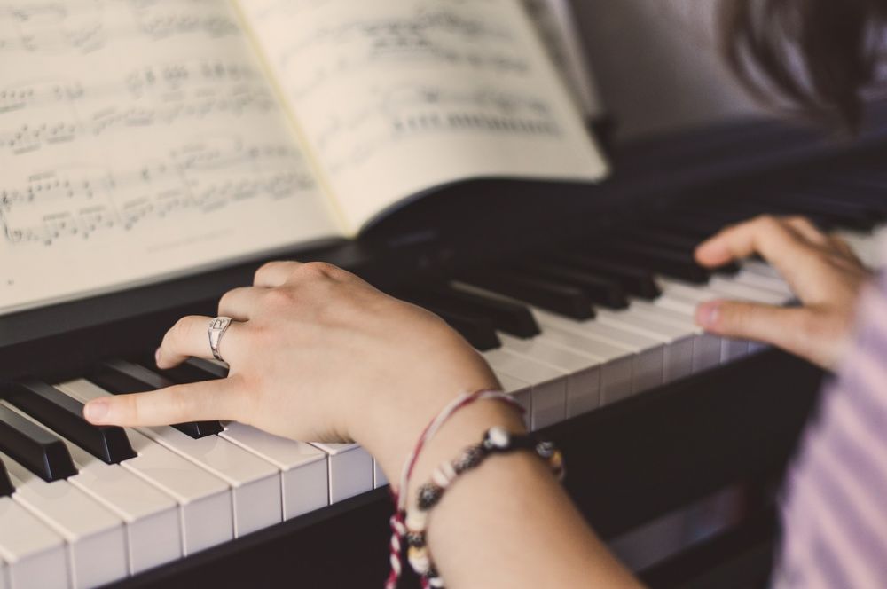 Hyggepianisten: Musik der Samler og Beriger